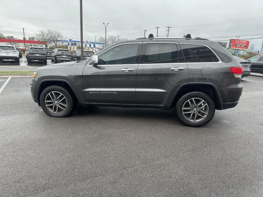 used 2018 Jeep Grand Cherokee car, priced at $19,995