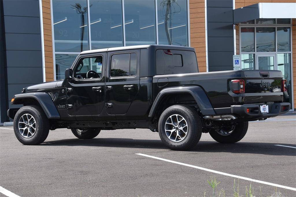 new 2024 Jeep Gladiator car, priced at $46,154