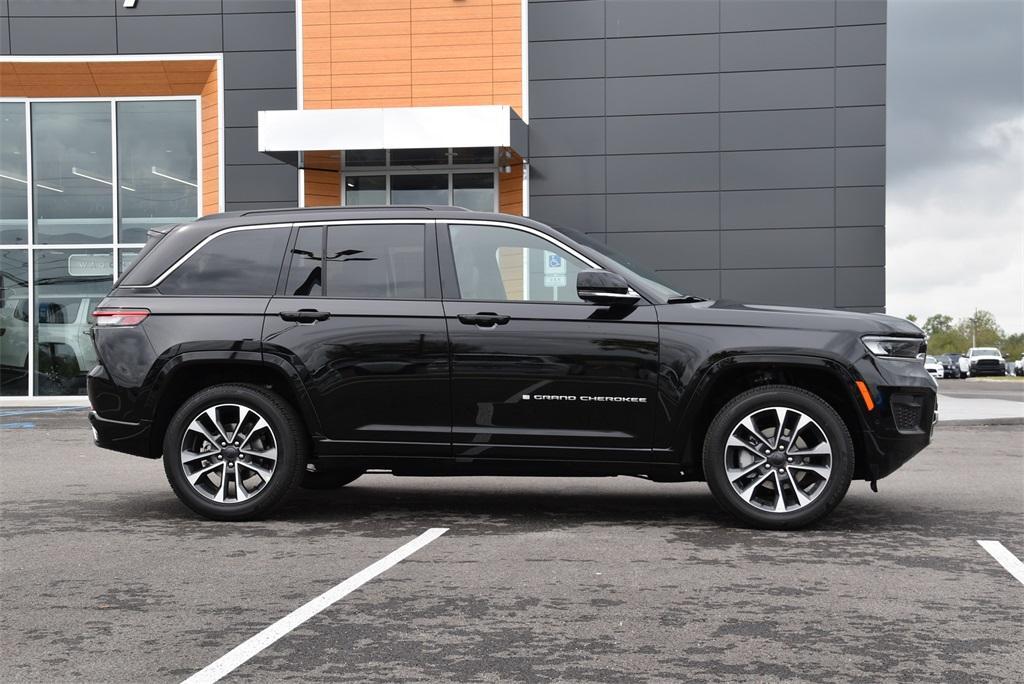 new 2025 Jeep Grand Cherokee car, priced at $57,268