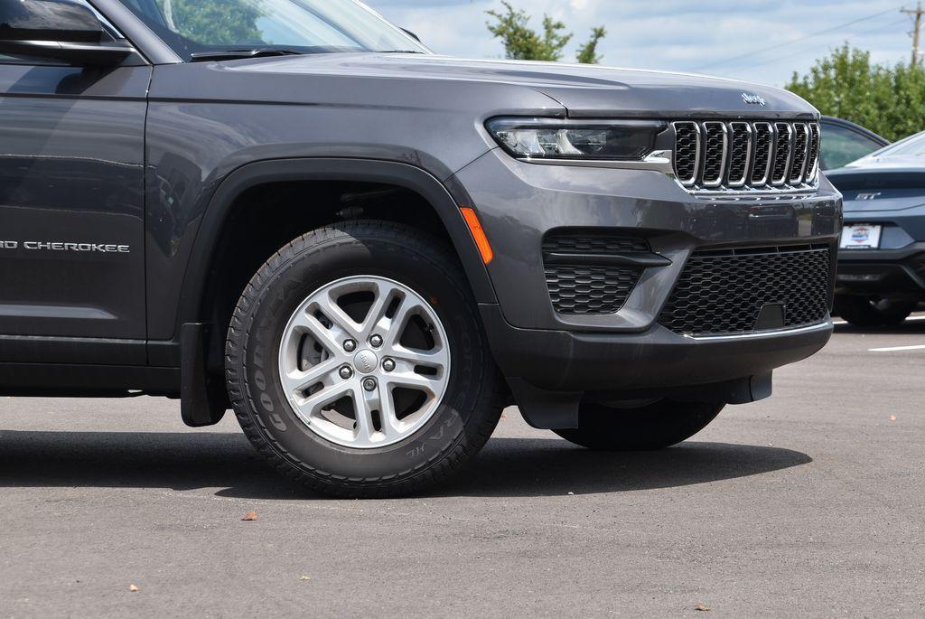 new 2024 Jeep Grand Cherokee car, priced at $37,392