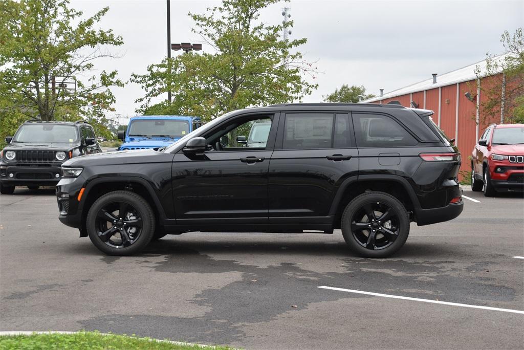 new 2025 Jeep Grand Cherokee car, priced at $50,342