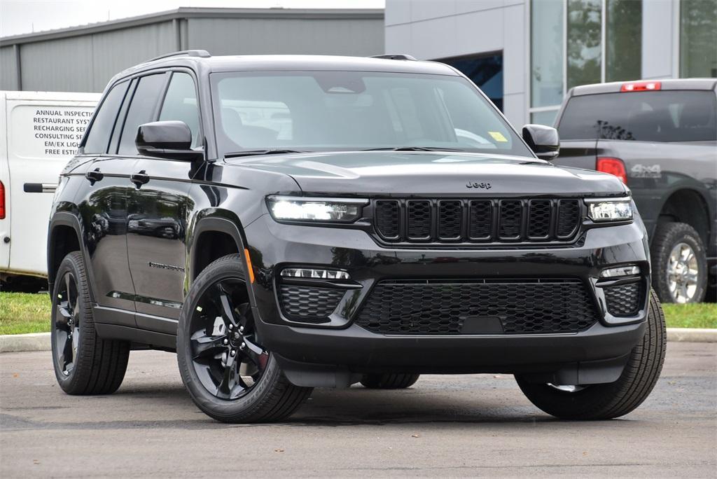 new 2025 Jeep Grand Cherokee car, priced at $50,342