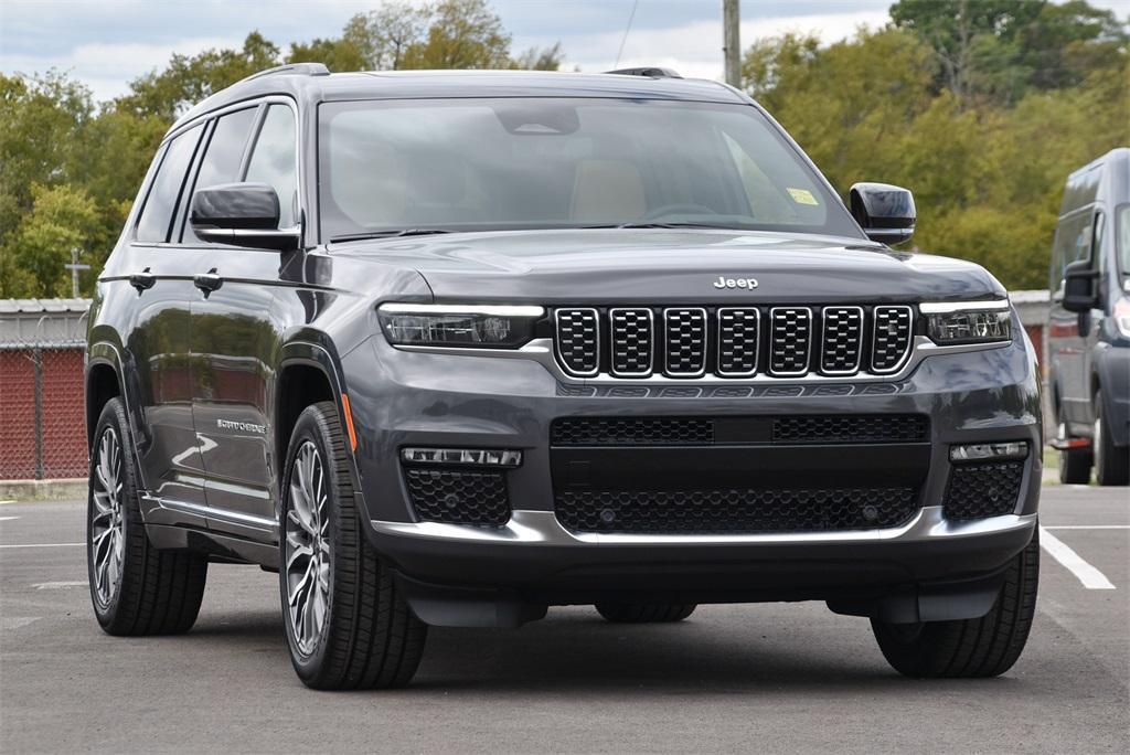 new 2025 Jeep Grand Cherokee L car, priced at $60,668