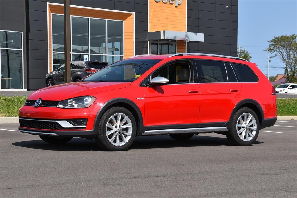 used 2017 Volkswagen Golf Alltrack car, priced at $12,650