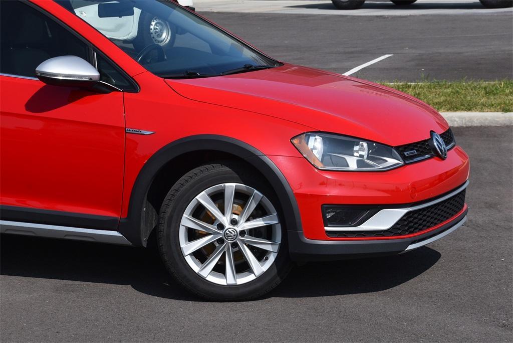 used 2017 Volkswagen Golf Alltrack car, priced at $12,650