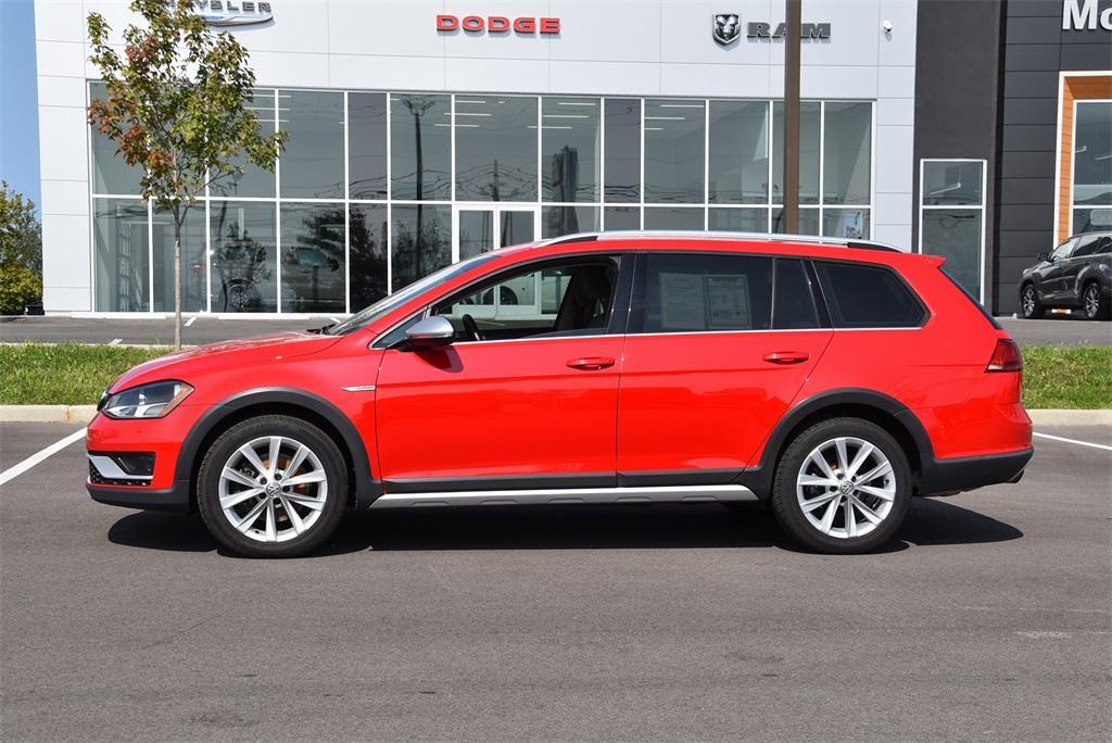 used 2017 Volkswagen Golf Alltrack car, priced at $12,650