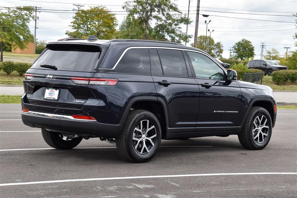 new 2025 Jeep Grand Cherokee car, priced at $47,971