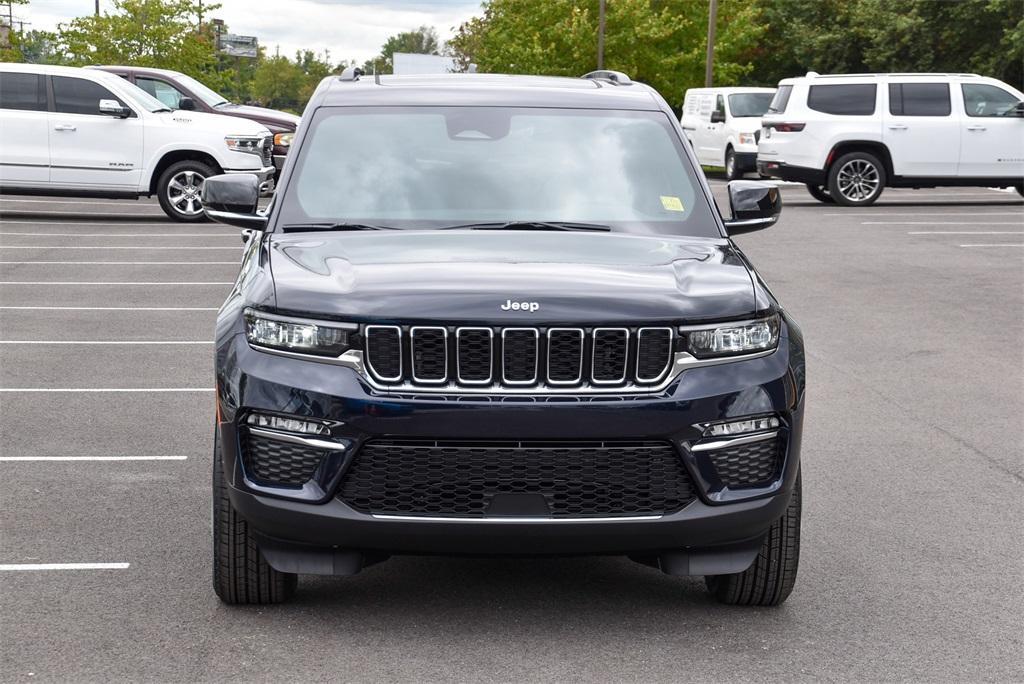 new 2025 Jeep Grand Cherokee car, priced at $47,971