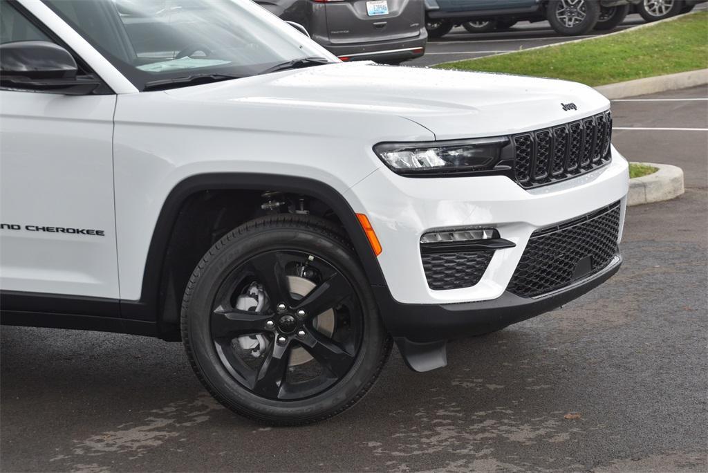 new 2025 Jeep Grand Cherokee car, priced at $48,958