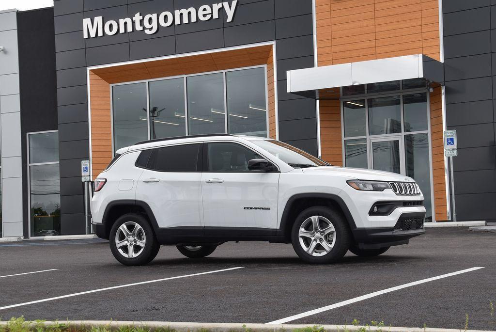 new 2024 Jeep Compass car, priced at $26,265