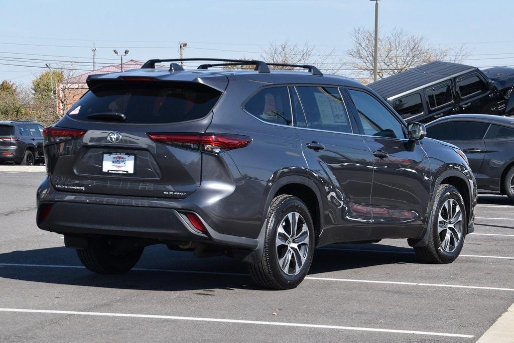 used 2021 Toyota Highlander car, priced at $33,650