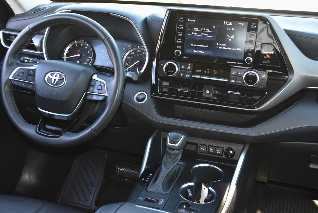 used 2021 Toyota Highlander car, priced at $33,650