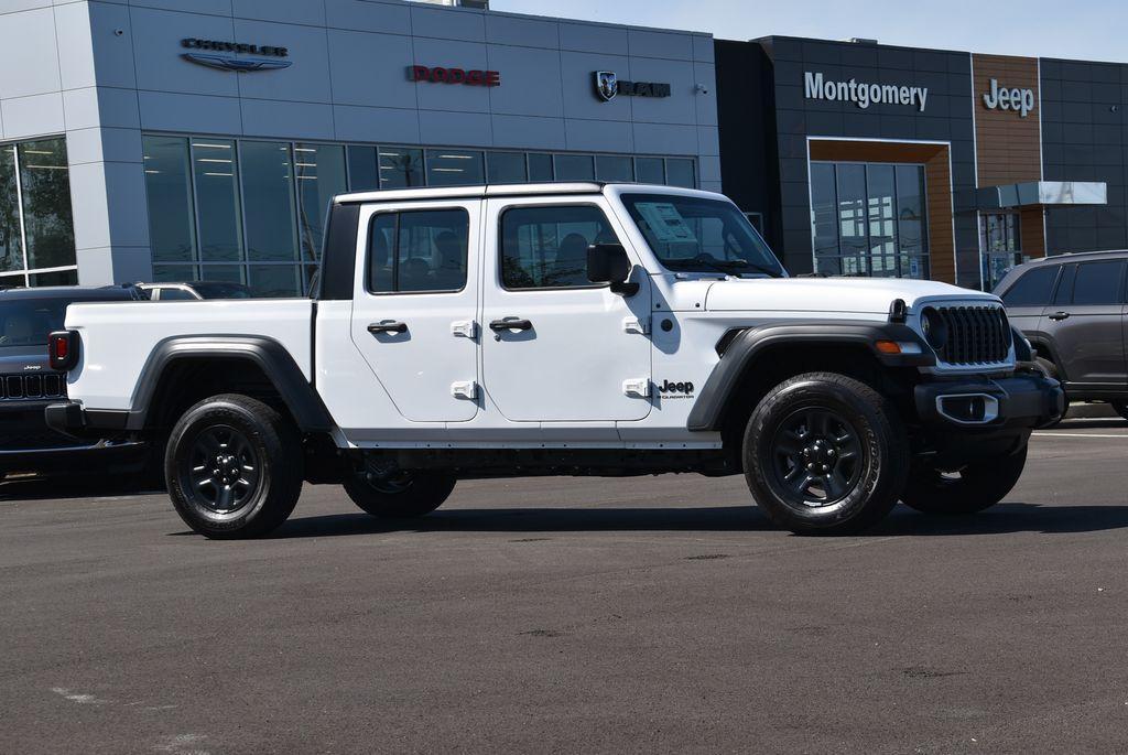 new 2024 Jeep Gladiator car, priced at $36,610