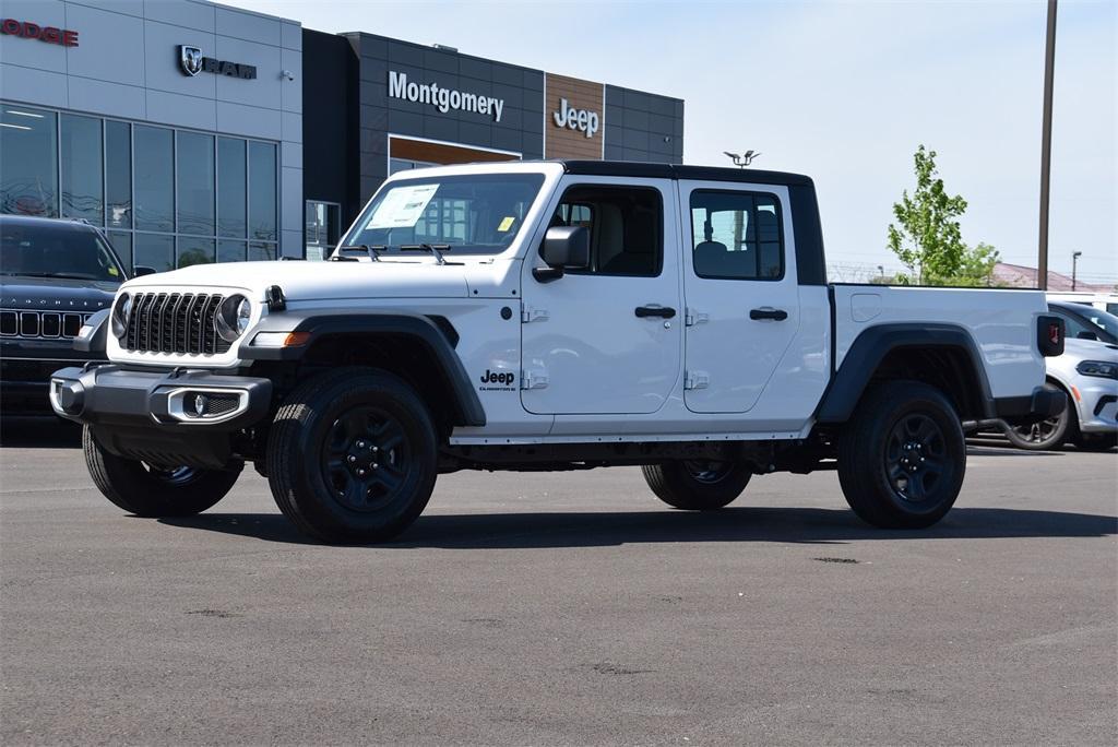 new 2024 Jeep Gladiator car, priced at $37,531