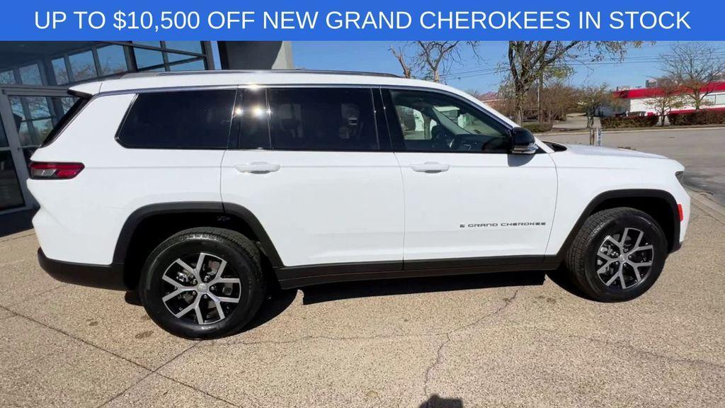 new 2024 Jeep Grand Cherokee L car, priced at $48,520