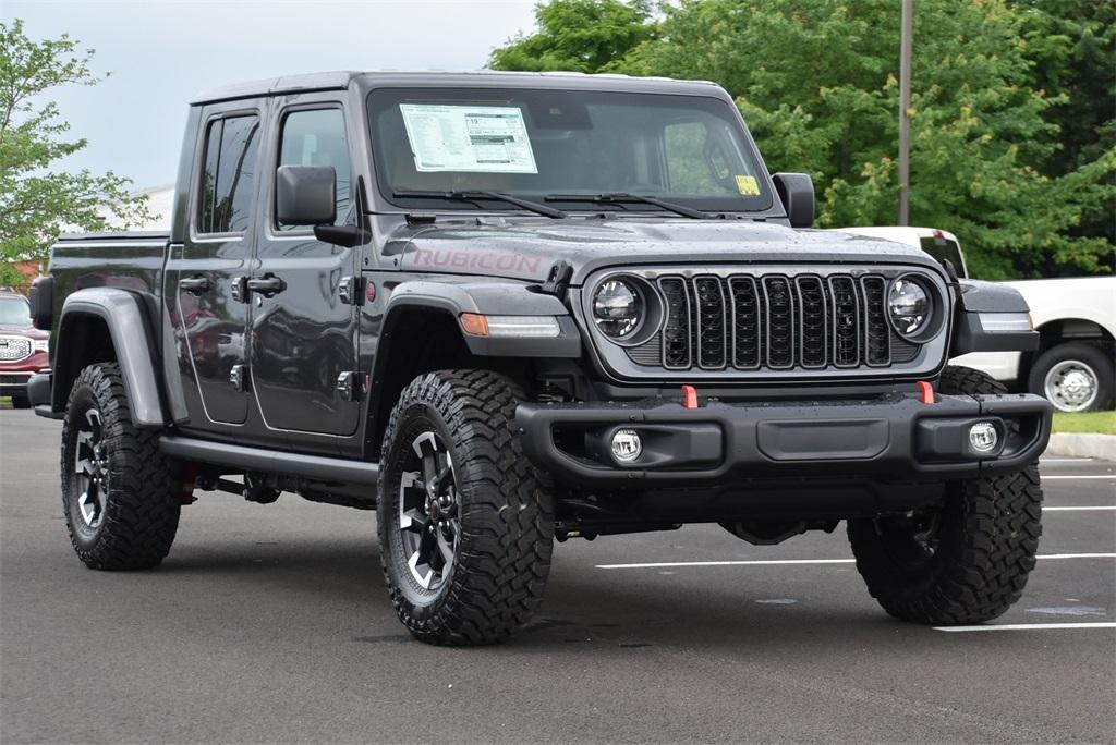 new 2024 Jeep Gladiator car, priced at $65,270