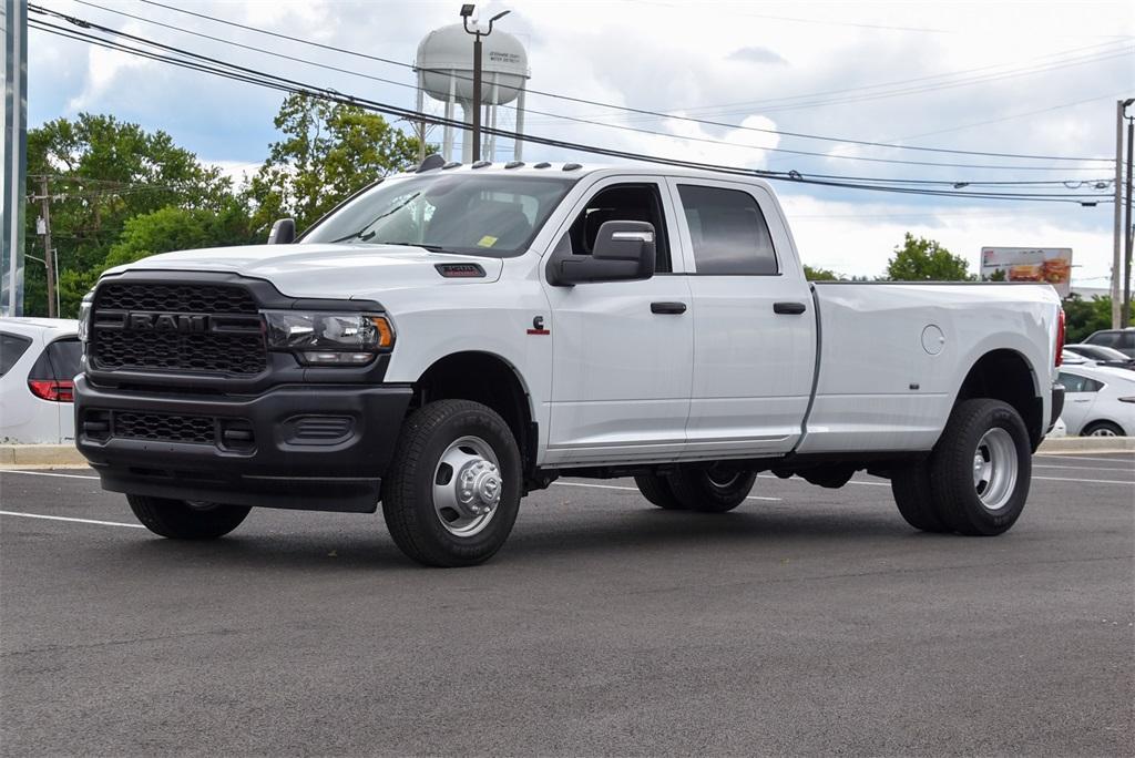 new 2024 Ram 3500 car, priced at $61,042