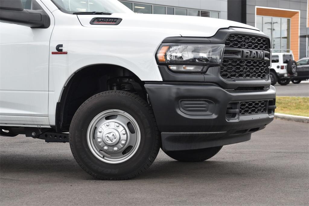 new 2024 Ram 3500 car, priced at $61,042