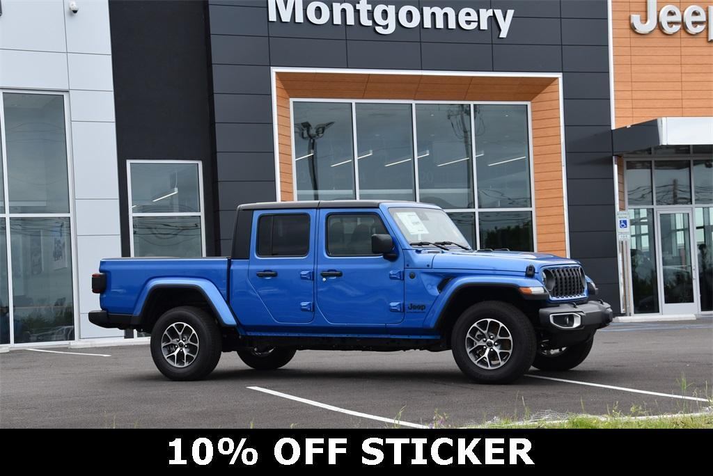 new 2024 Jeep Gladiator car, priced at $46,154