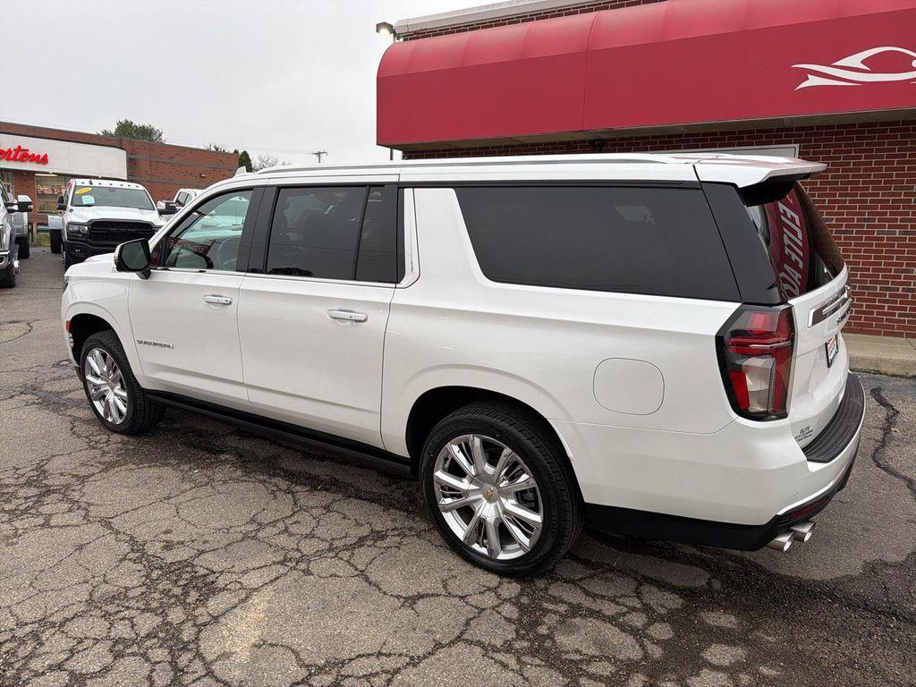 used 2021 Chevrolet Suburban car, priced at $40,294