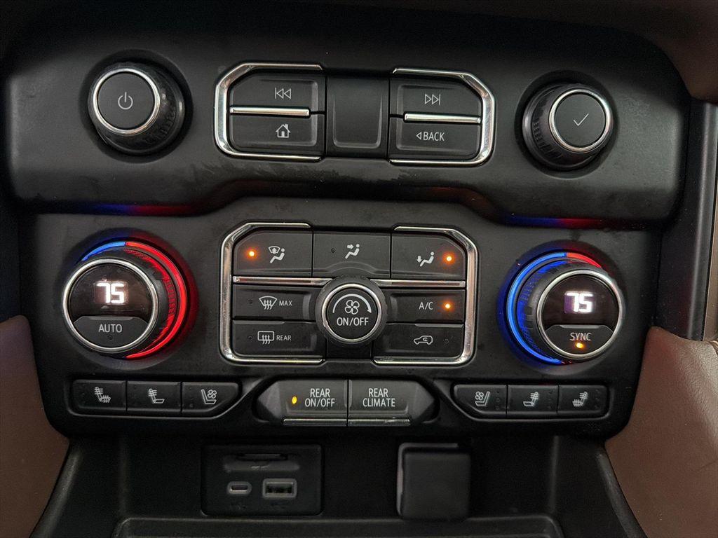 used 2021 Chevrolet Suburban car, priced at $40,294