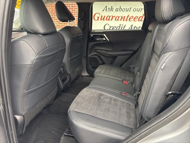 used 2024 Mitsubishi Outlander car, priced at $26,859