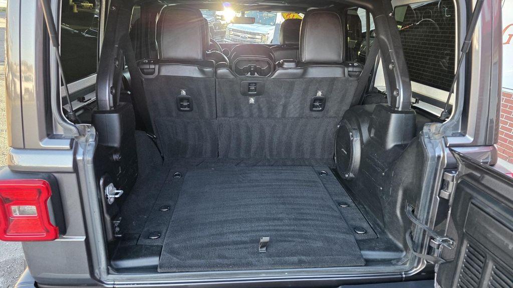 used 2018 Jeep Wrangler Unlimited car, priced at $23,434