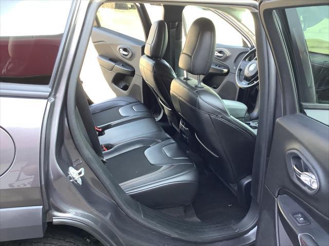 used 2019 Jeep Cherokee car, priced at $13,810