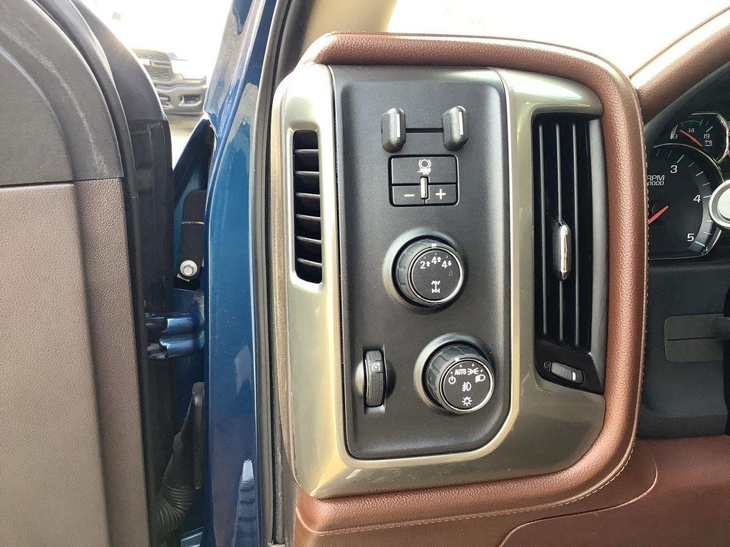 used 2018 Chevrolet Silverado 2500 car, priced at $51,112