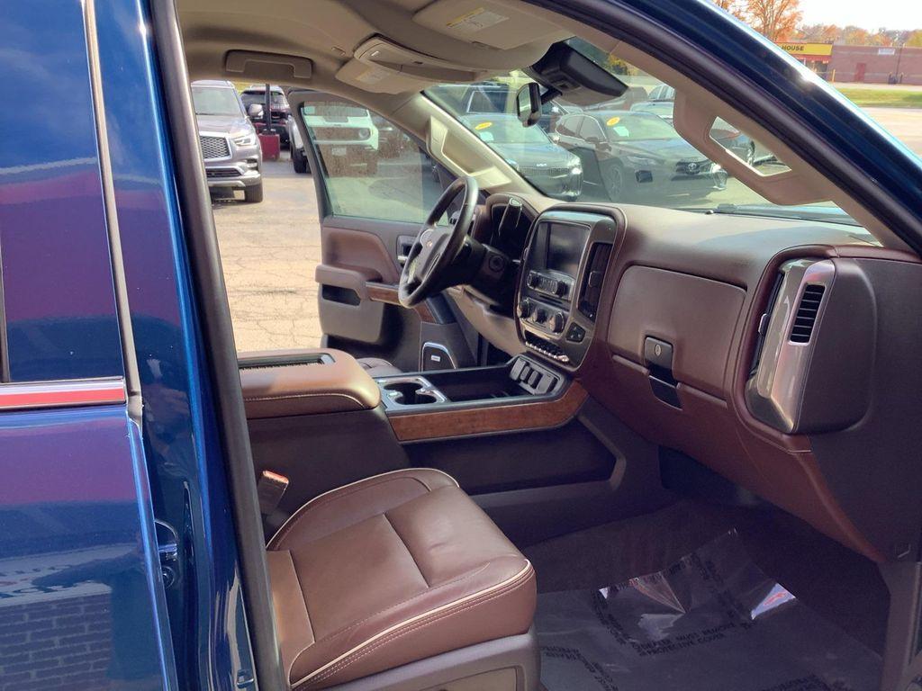 used 2018 Chevrolet Silverado 2500 car, priced at $51,112