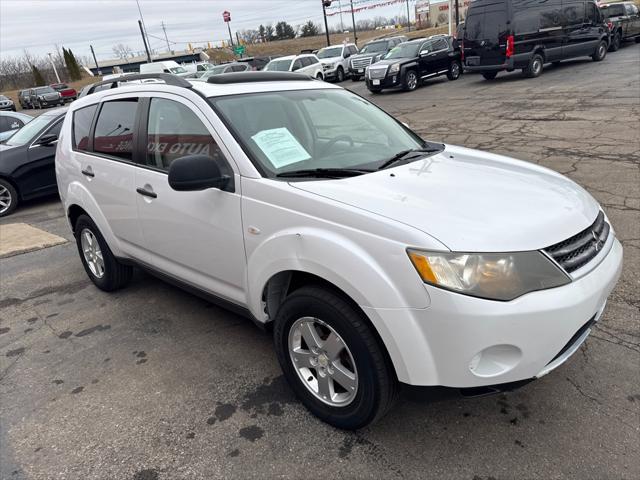 used 2007 Mitsubishi Outlander car, priced at $3,488