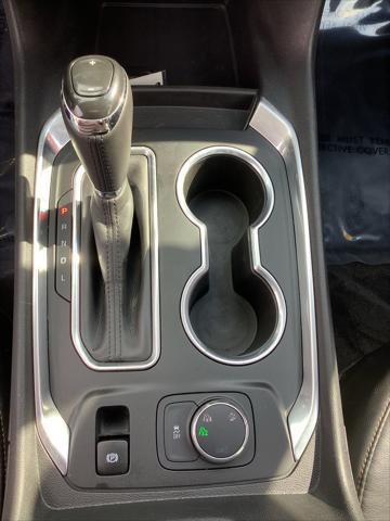 used 2019 Chevrolet Traverse car, priced at $17,155