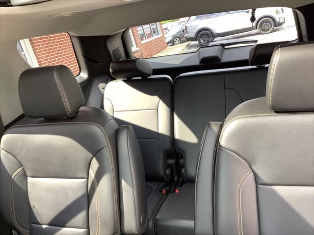 used 2019 Chevrolet Traverse car, priced at $17,155