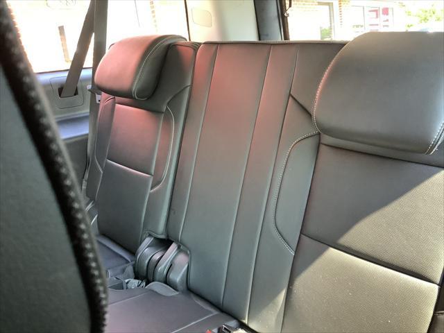 used 2018 GMC Yukon XL car, priced at $27,574