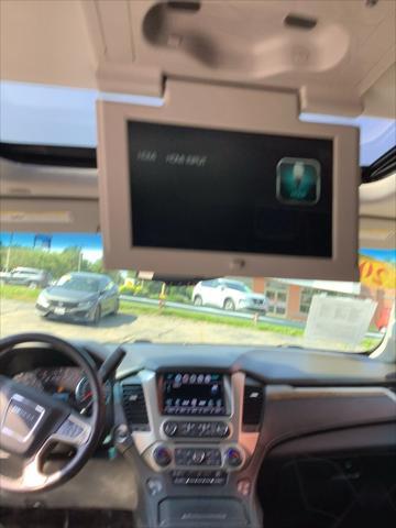 used 2018 GMC Yukon XL car, priced at $27,574