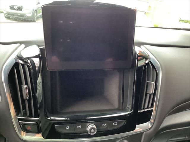 used 2023 Chevrolet Traverse car, priced at $33,489