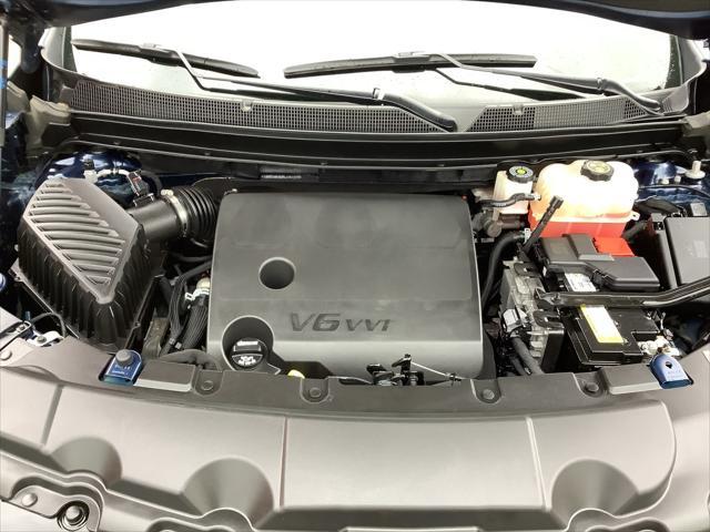 used 2023 Chevrolet Traverse car, priced at $33,489