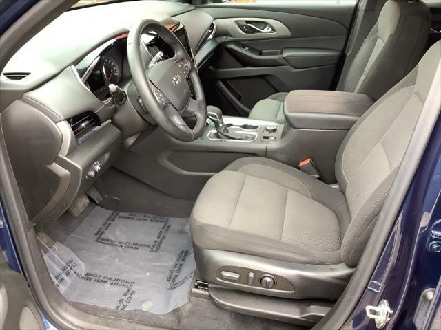 used 2023 Chevrolet Traverse car, priced at $33,489