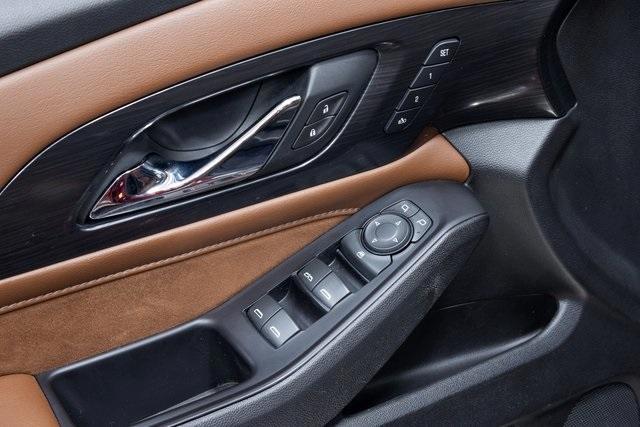 used 2019 Chevrolet Traverse car, priced at $23,650