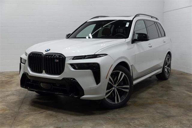 new 2025 BMW X7 car, priced at $119,425