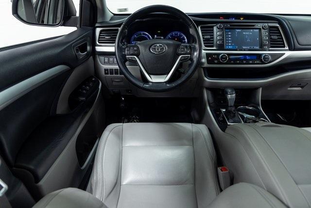 used 2018 Toyota Highlander Hybrid car, priced at $26,000