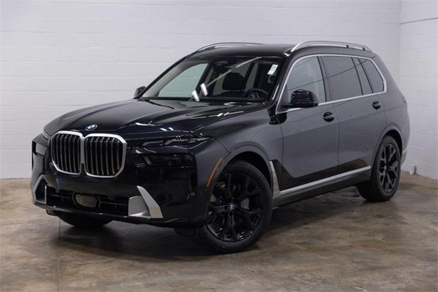 new 2025 BMW X7 car, priced at $88,845