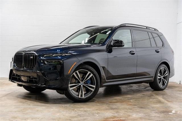 new 2025 BMW X7 car, priced at $119,425