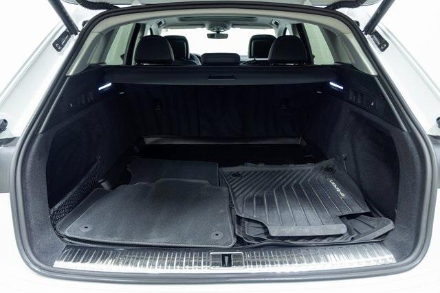 used 2023 Audi e-tron car, priced at $34,000