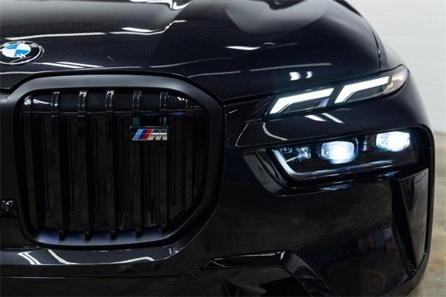 new 2026 BMW X7 car, priced at $127,355