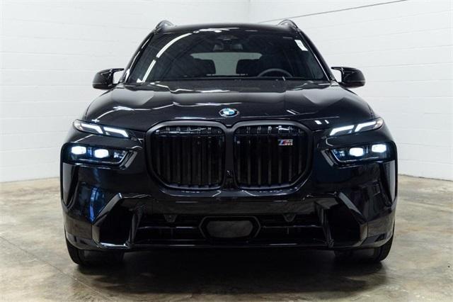 new 2026 BMW X7 car, priced at $127,355