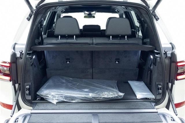 new 2026 BMW X7 car, priced at $97,875