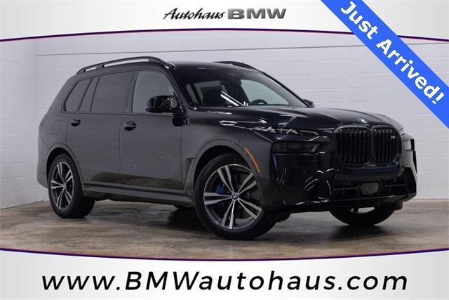 new 2025 BMW X7 car, priced at $117,975