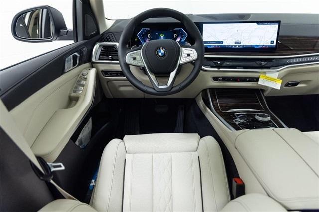new 2026 BMW X7 car, priced at $99,285