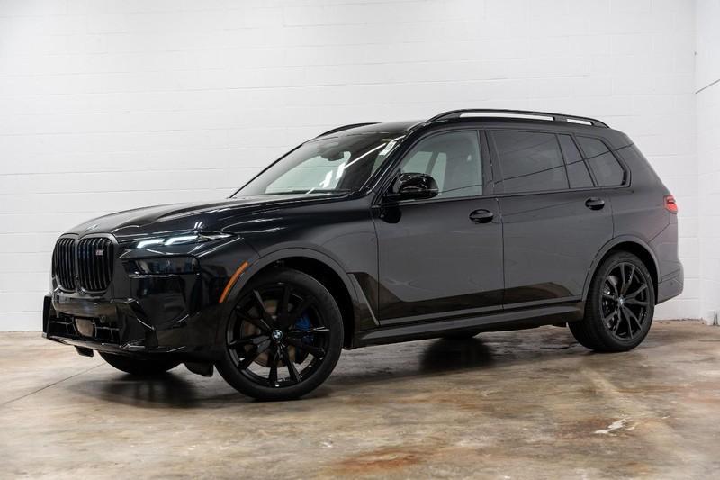 new 2025 BMW X7 car, priced at $123,905